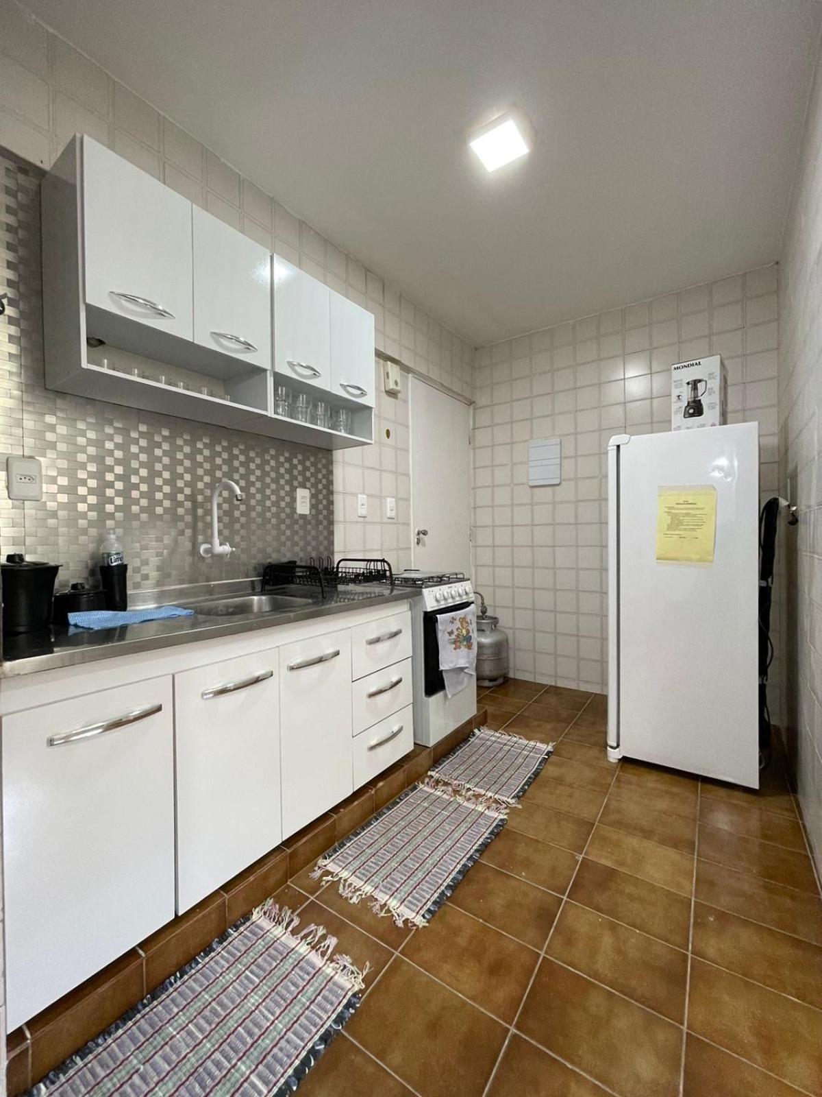 Apartment Em